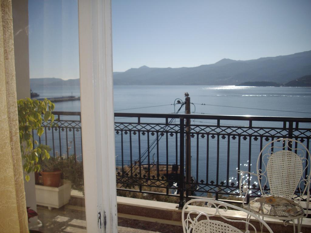 Anna In Front Of The Sea Apartment Sitia  Exterior foto
